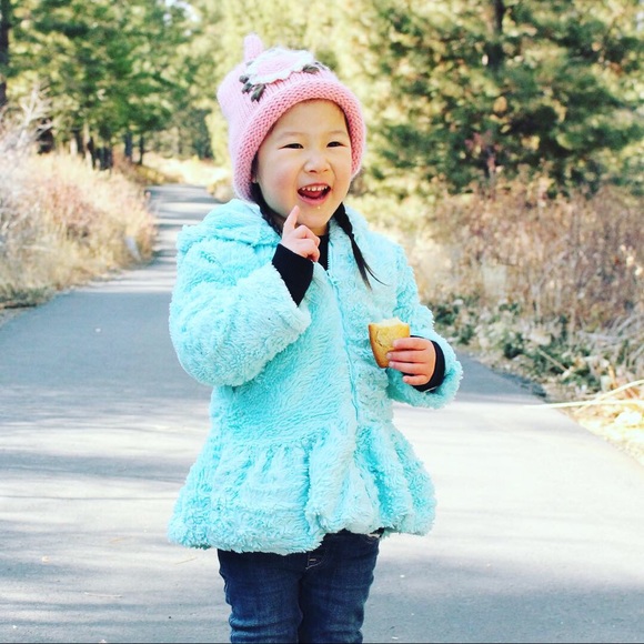 Meet your Posher, Cindy - Picture 5 of 8